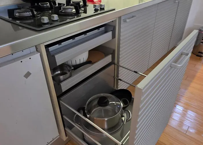 Apartment San Pietro Station 2 *